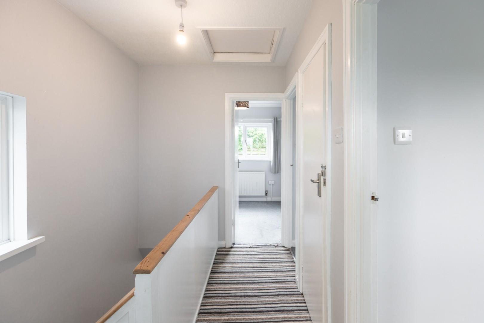 Overland Close, Mumbles, Swansea, SA3 4LR